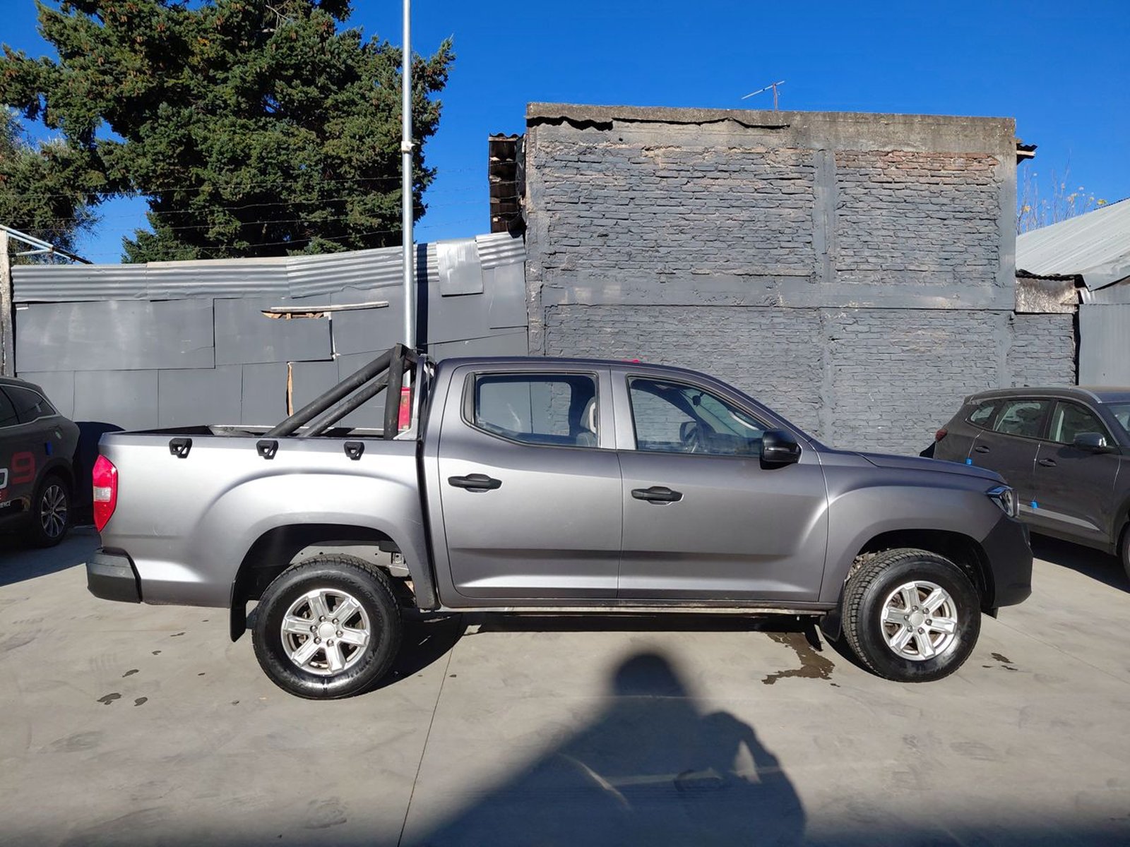 Maxus T60 2.0 Dx Diesel 4x2 Dob. Cab. Euro6 6mt 4p 2024 - Imagen 8 de 8