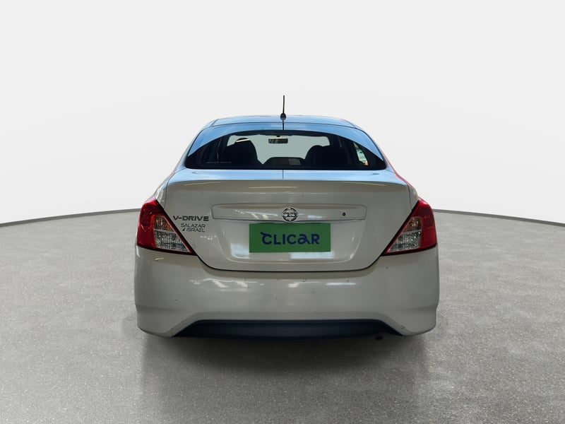 Nissan Versa 1.6 Sense 4x2 Mt 4p 2021 - Imagen 6 de 8