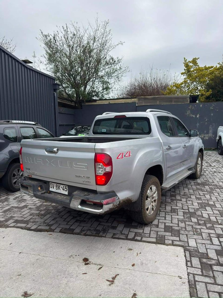 Maxus T60 2.0 D20 Glx Diesel Dob. Cab. 4x4 At 4p 2023 - Foto 4 de 8