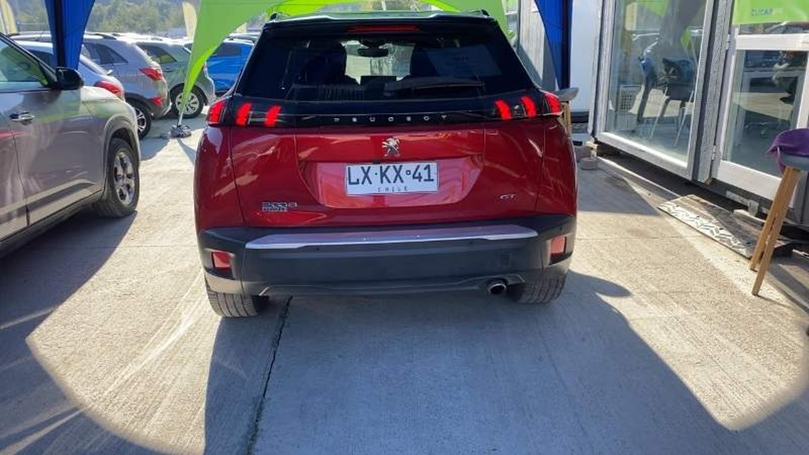 Peugeot 2008 1.5 Gt Bluehdi 130 Diesel 4x2 Eat8 5p 2022 - Foto 5 de 8