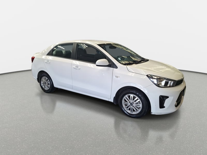 Kia Soluto 1.4 Ex Full 4x2 Mt 4p 2024