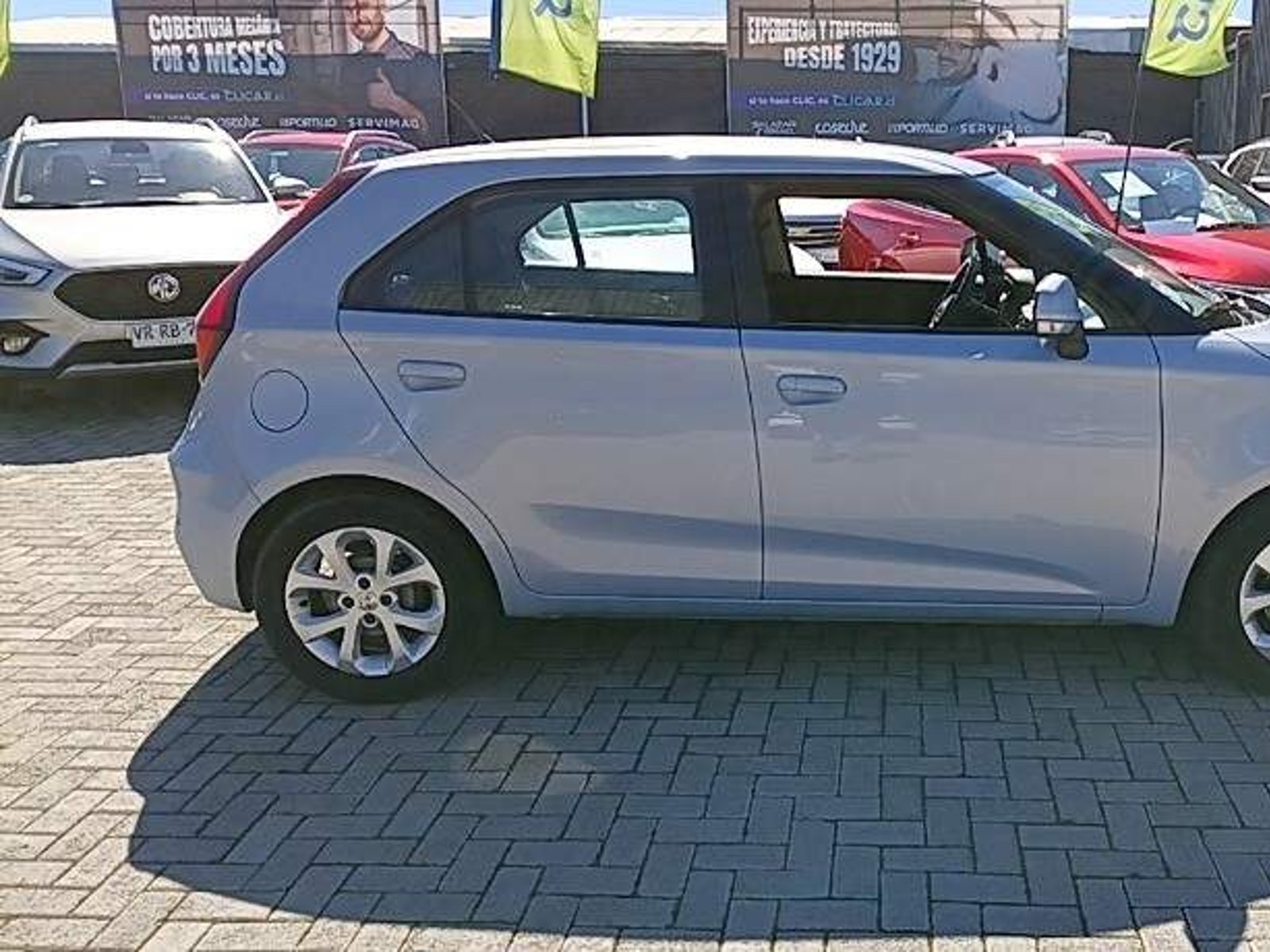 MG 3 1.5 Std 4x2 Hb Mt 5p 2022 - Foto 3 de 5