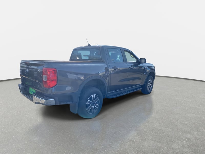 Ford Ranger 2.0 Xlt Diesel 4x2 Dob. Cab. At 4p 2025 - Imagen 7 de 8