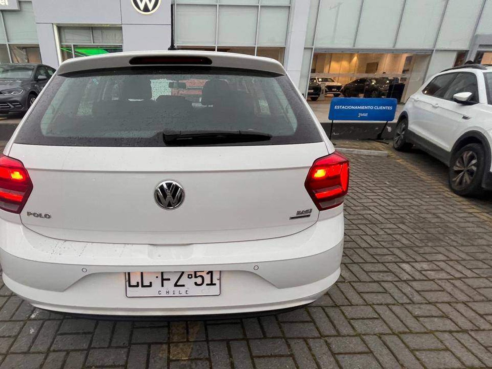 Volkswagen Polo 1.6 Comfortline 4x2 At6 5p 2020 - Foto 5 de 5