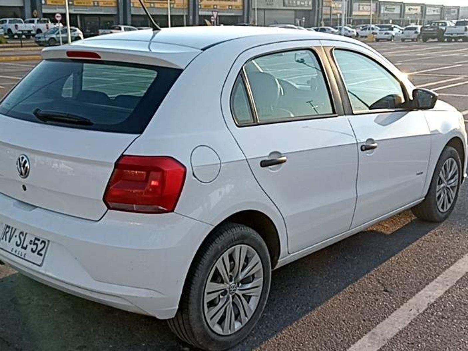 Volkswagen Gol 1.6 Trendline 4x2 Hb Mt 5p 2022 - Foto 4 de 5