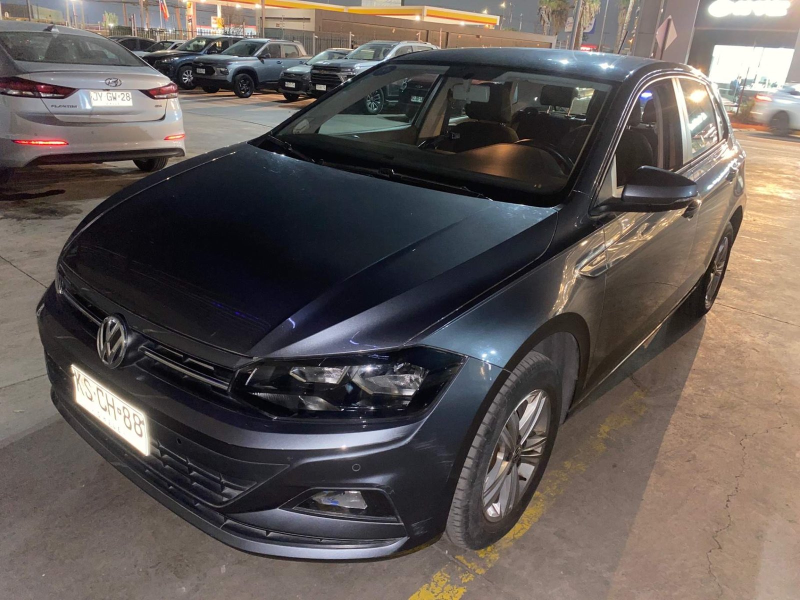 Volkswagen Polo 1.6 Comfortline 4x2 At6 5p 2018 - Imagen 6 de 8