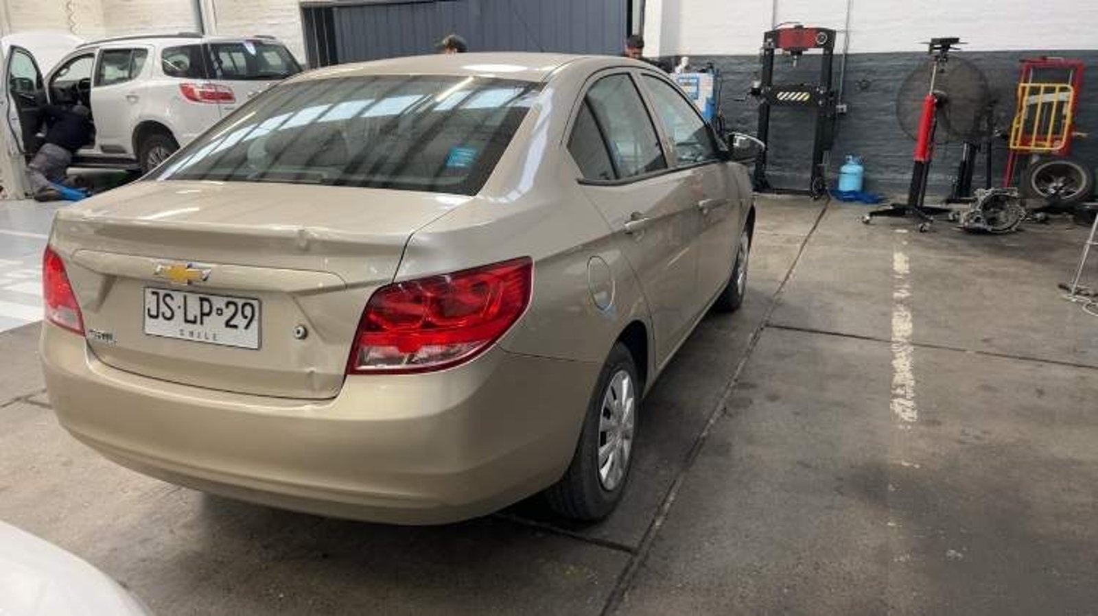 Chevrolet Sail 1.5 4x2 Nb Mt 4p 2017 - Imagen 4 de 5