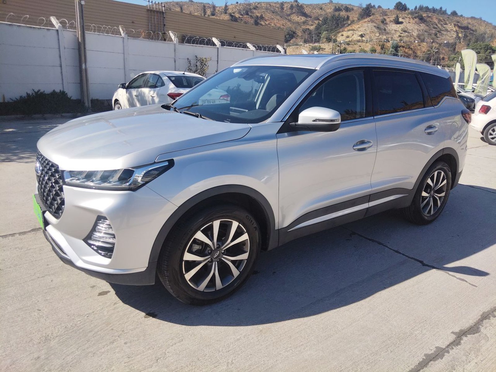 Chery Tiggo 7 Pro 1.5t Glx 4x2 Cvt At 5p 2024 - Foto 3 de 8