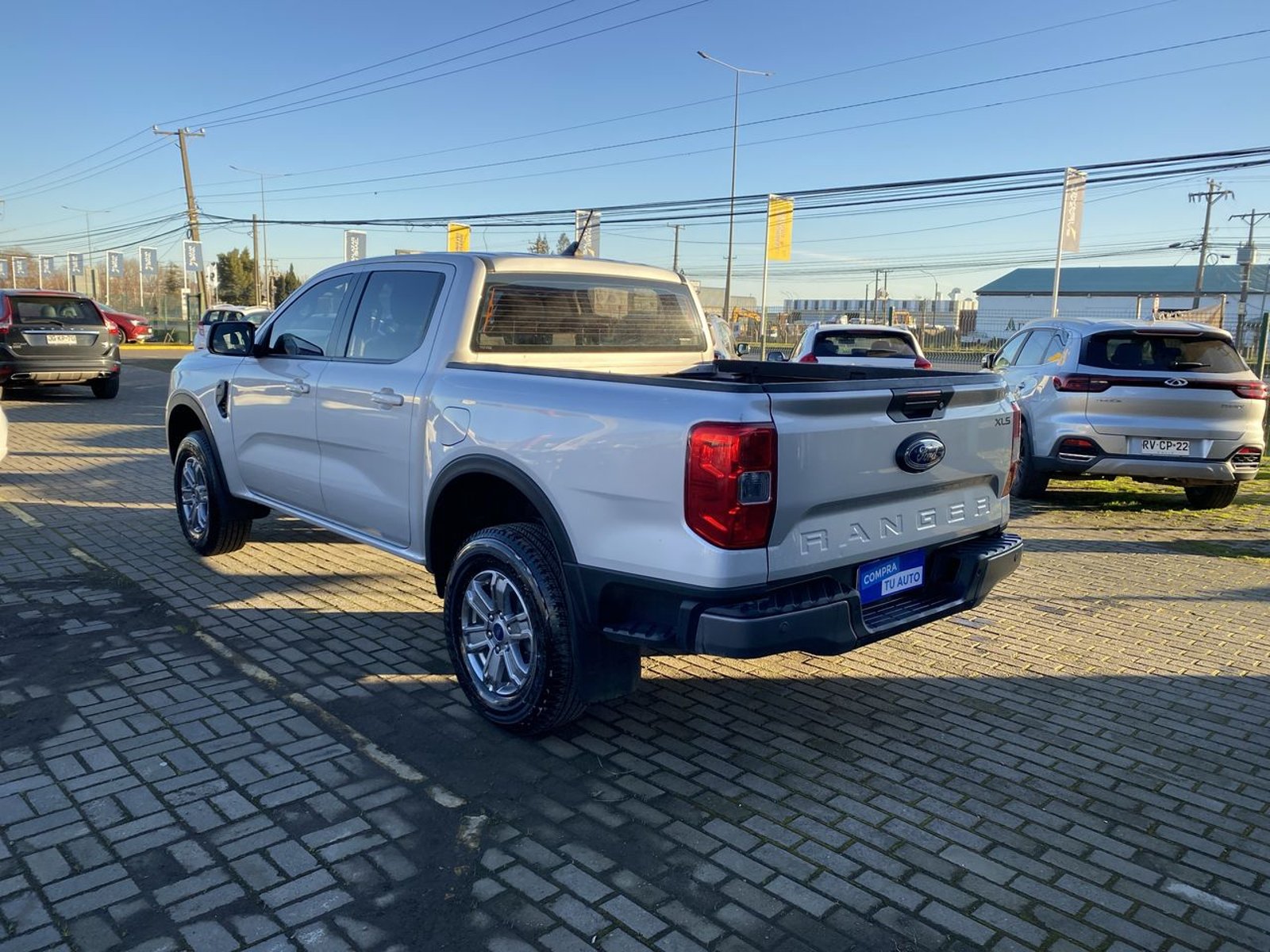 Ford Ranger 2.0 Xls Diesel 4x2 Dob. Cab. Mt 4p 2024 - Imagen 5 de 8