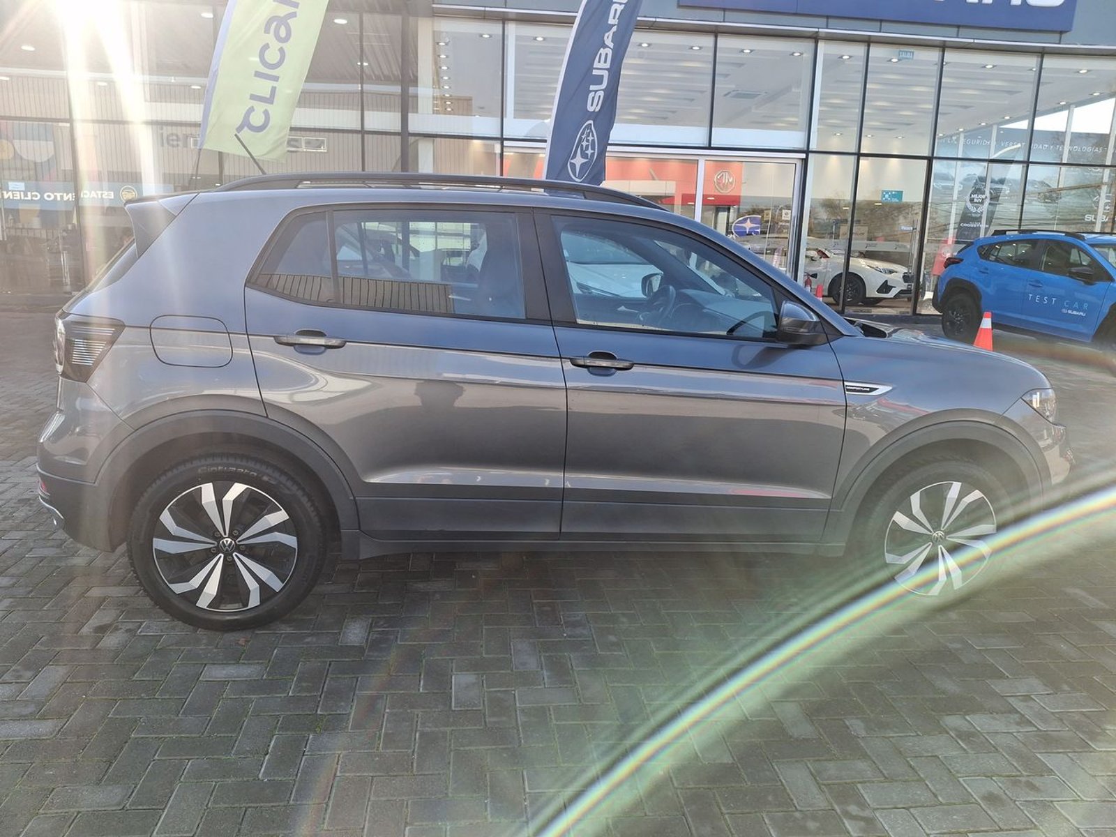 Volkswagen T-cross 1.0 Tsi Comfortline 4x2 Mt5 5p 2022 - Imagen 8 de 8