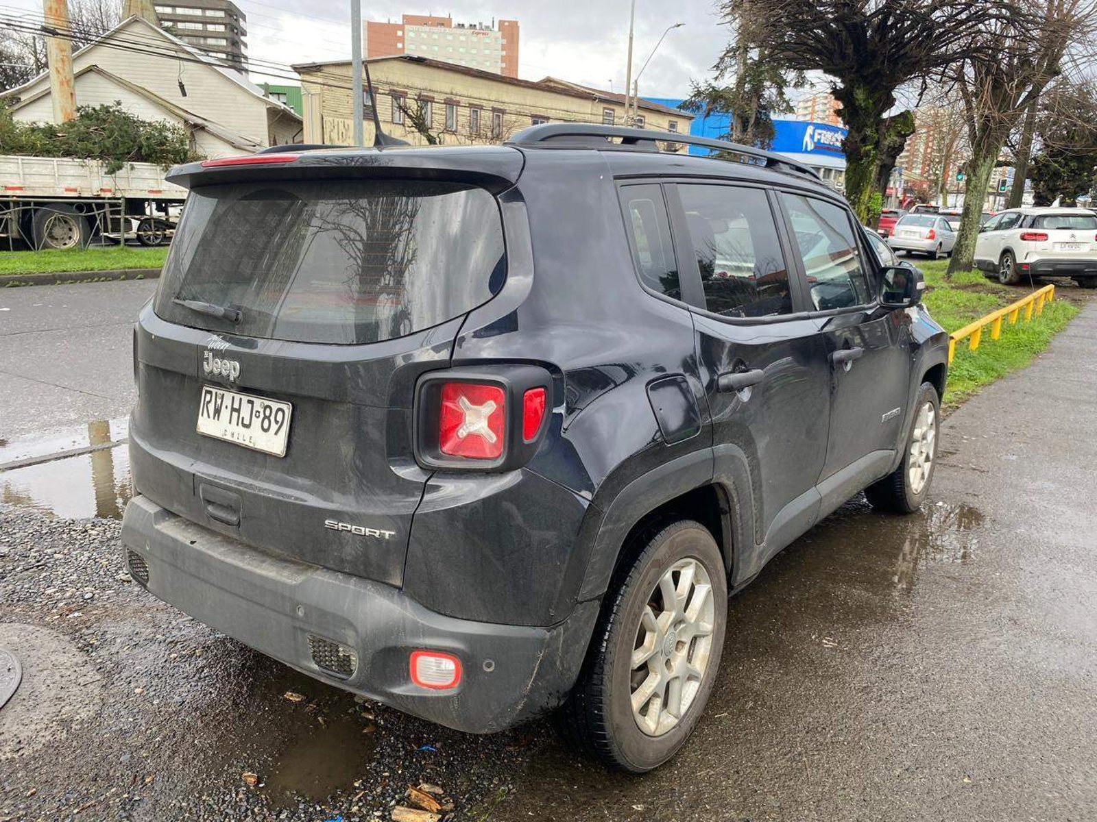 Jeep Renegade 1.8 Sport 4x2 Mt 5p 2022 - Foto 4 de 5