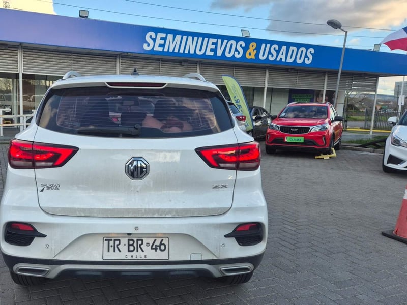 MG Mg Zx 1.5 Dlx 4x2 Mt 5p 2024 - Imagen 5 de 5