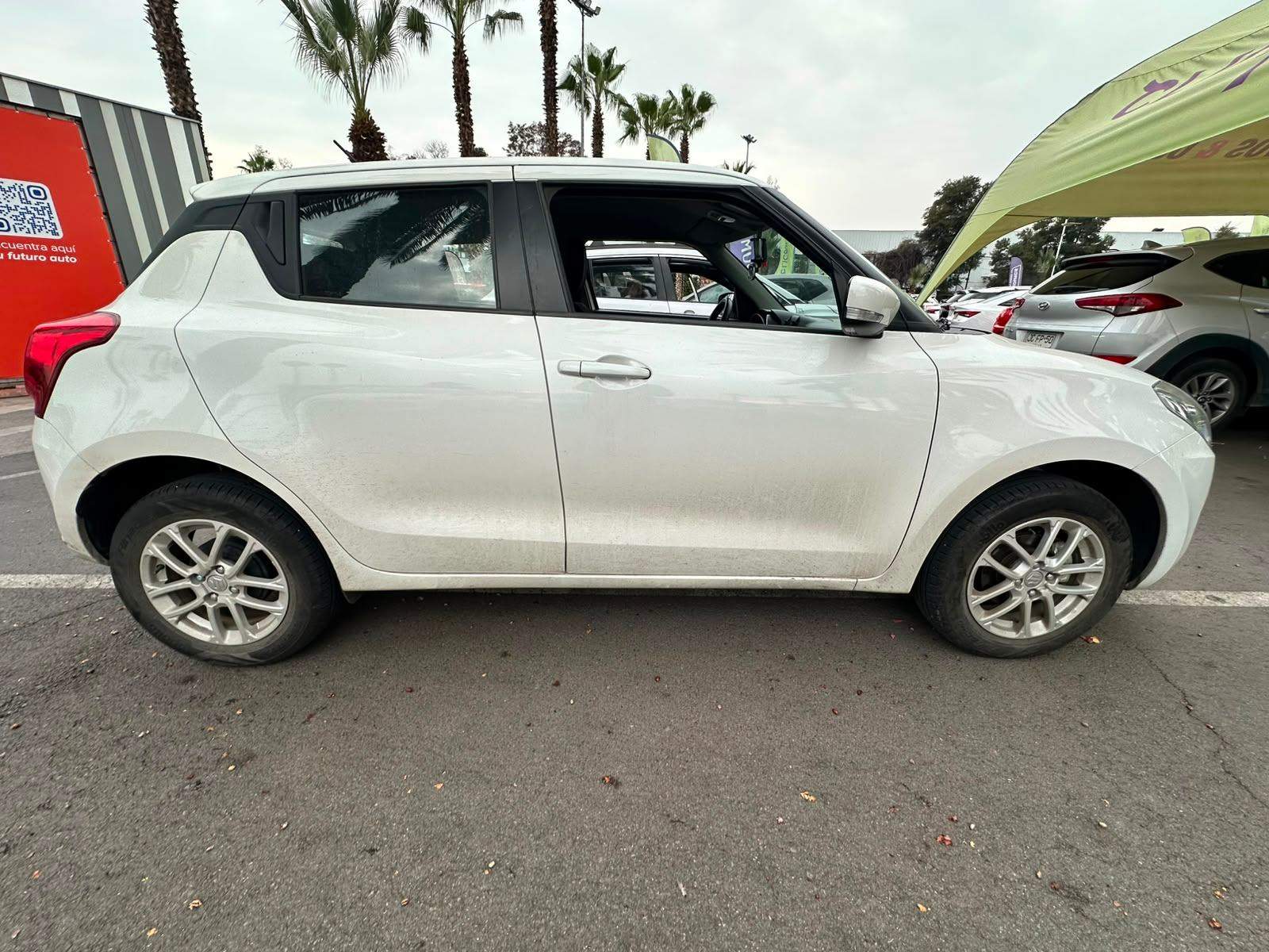 Suzuki Swift 1.2 Gl Sport 4x2 Hb Mt 5p 2023 - Foto 2 de 4