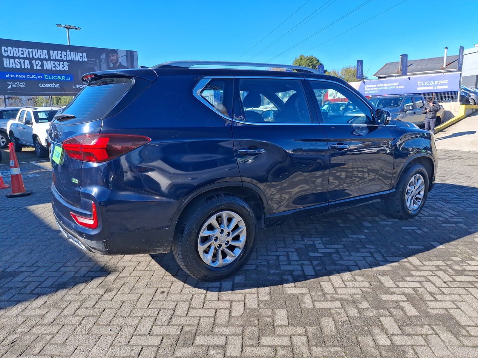 Ssangyong Rexton 2.0t Lx 4x2 6ab Nueva Radio 6mt 5p 2024 - Imagen 7 de 8