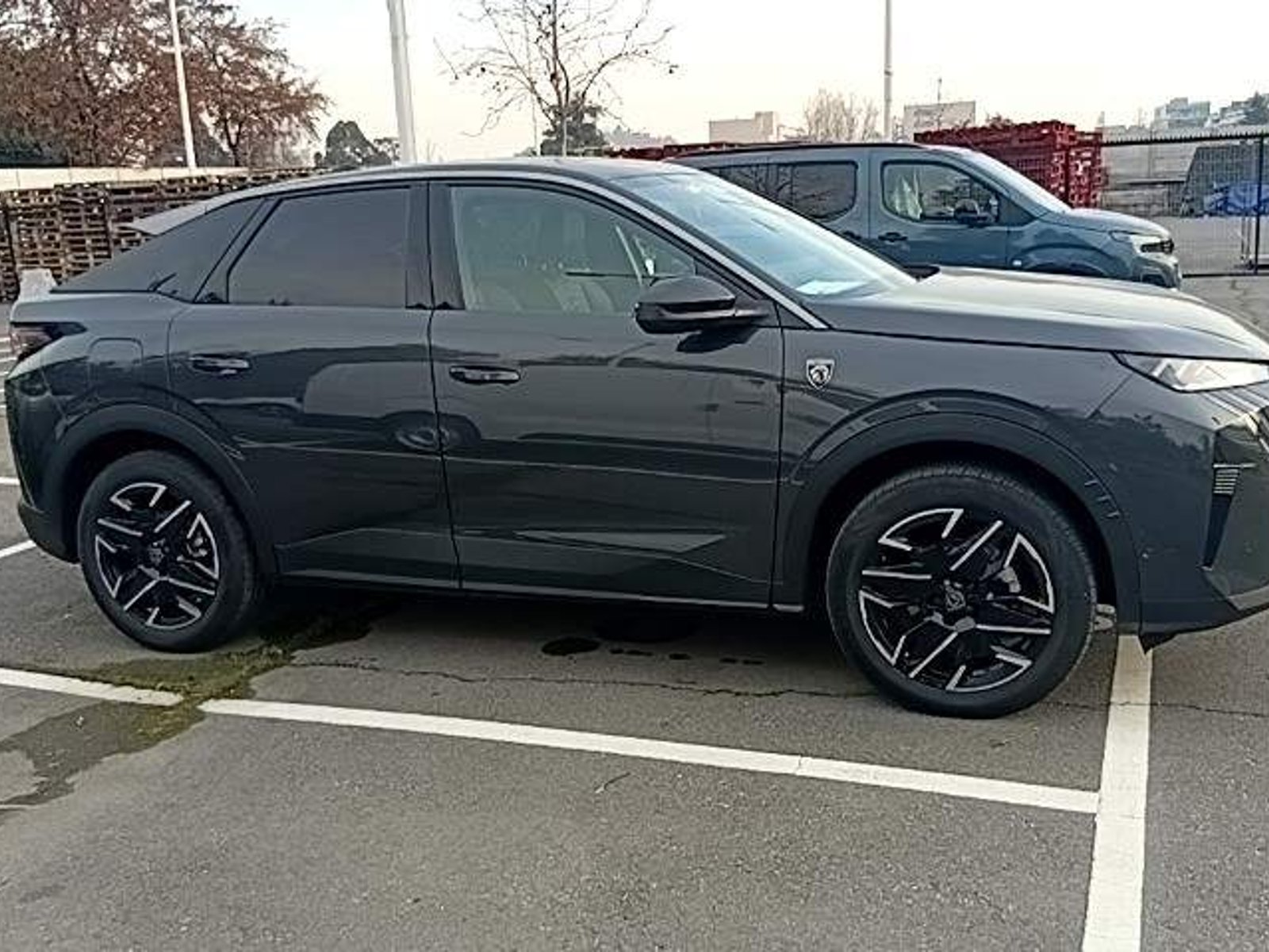 Peugeot 3008 1.2 Gt Mhev 4x2 136 Edct At 5p 2026 - Foto 3 de 5