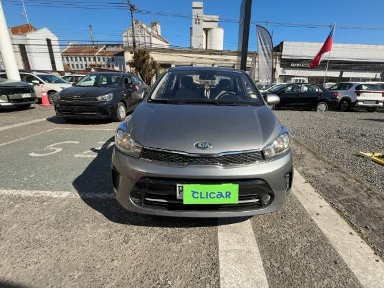 Kia Soluto 1.4 Lx 4x2 Ac Mt 4p 2021 - Foto 2 de 5