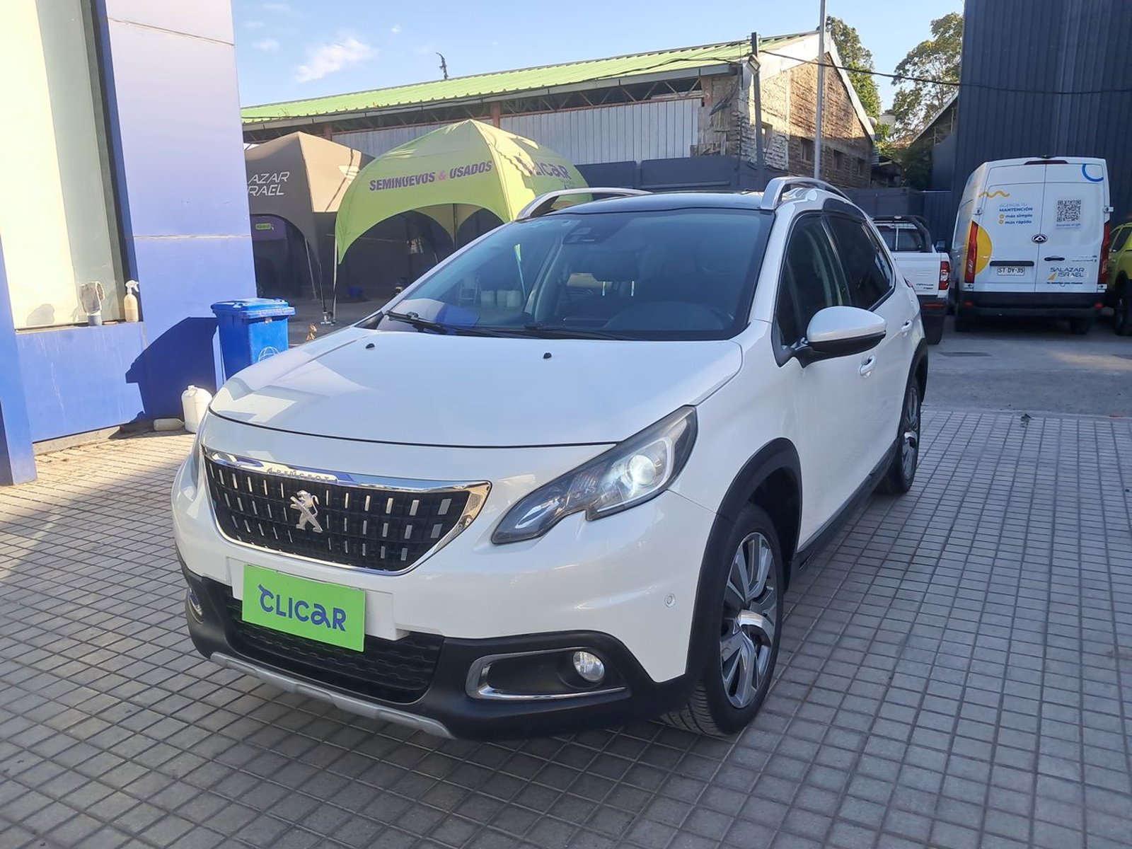 Peugeot 2008 1.2 Allure Pack Puretech 4x2 110hp Eat6 5p 2018 - Foto 3 de 8