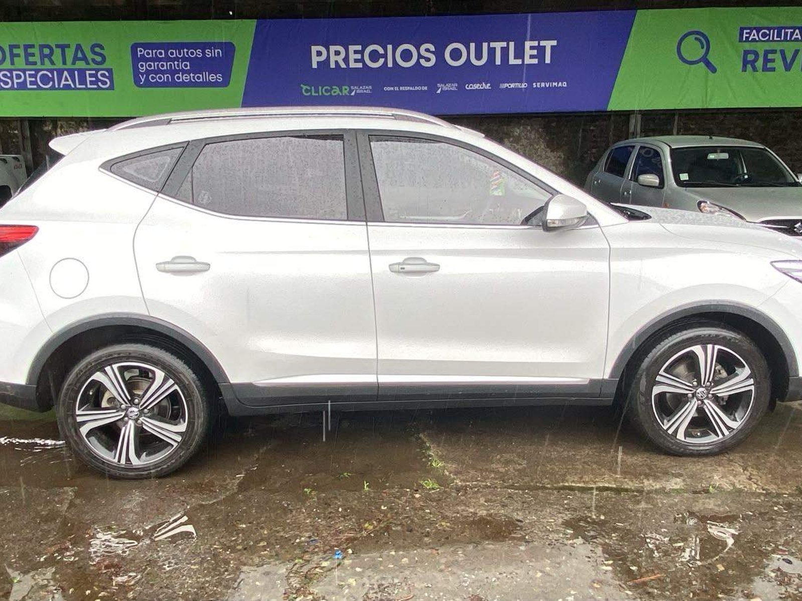 MG Mg Zx 1.5 Dlx 4x2 Mt 5p 2022 - Foto 3 de 5