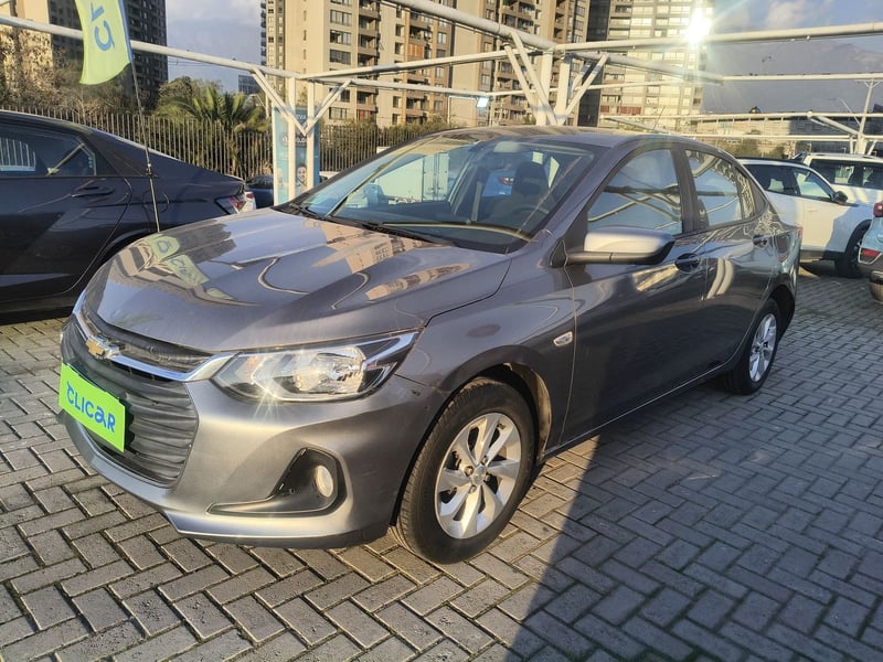 Chevrolet Onix 1.0t Lt 4x2 Sedan Mt 4p 2021 - Imagen 3 de 8