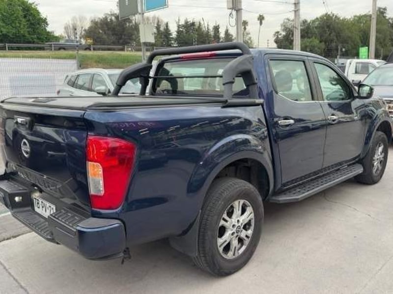 Nissan Navara 2.3d Xe Diesel 4x4 Dob.cab. At 4p 2024 - Imagen 4 de 5