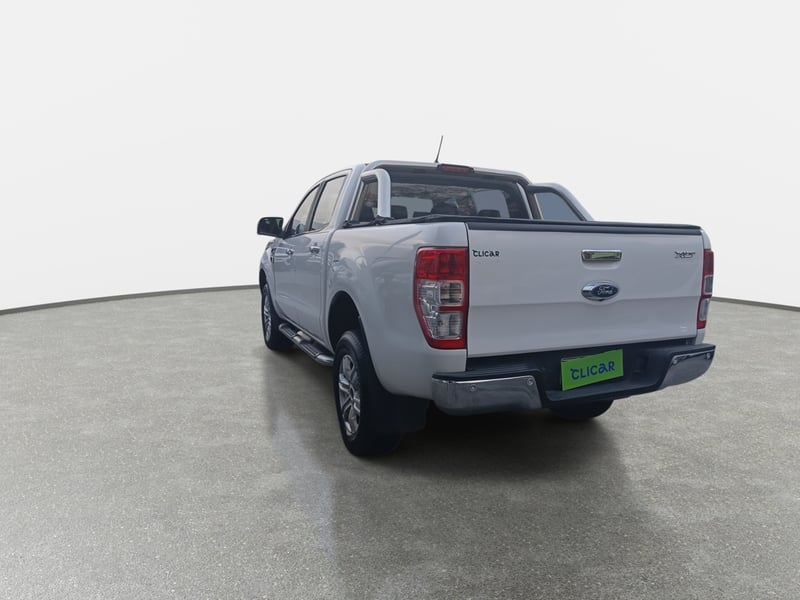 Ford Ranger 2.5 Xlt 4x2 Dob. Cab. Mt 4p 2021 - Imagen 5 de 8