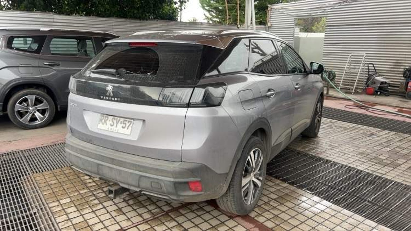 Peugeot 3008 1.2 Active Pack Puretech 4x2 130 Mt6 5p 2022 - Imagen 4 de 5