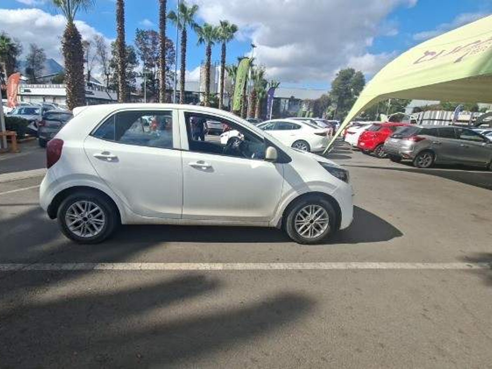 Kia Morning 1.2 Ex 4x2 Hb Ac 4at 5p 2024 - Foto 3 de 5