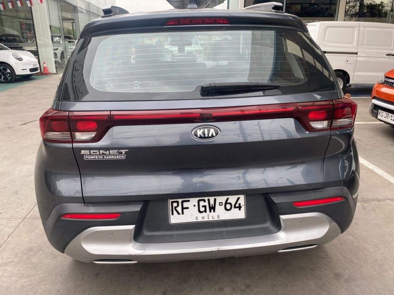 Kia Sonet 1.5 Ex Full 4x2 6mt 5p 2021 - Imagen 5 de 5