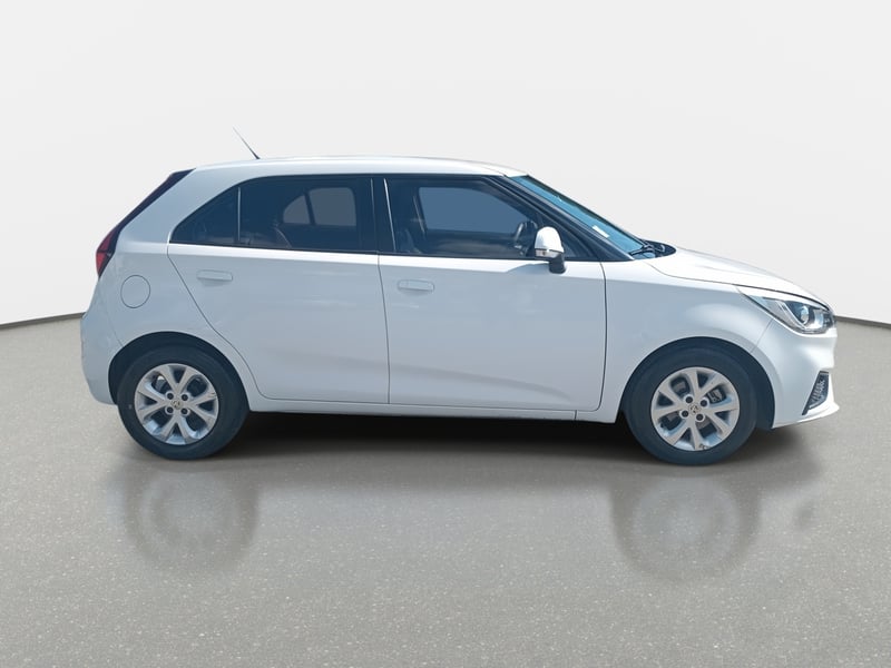 MG 3 1.5 Std 4x2 Hb At 5p 2020 - Imagen 8 de 8