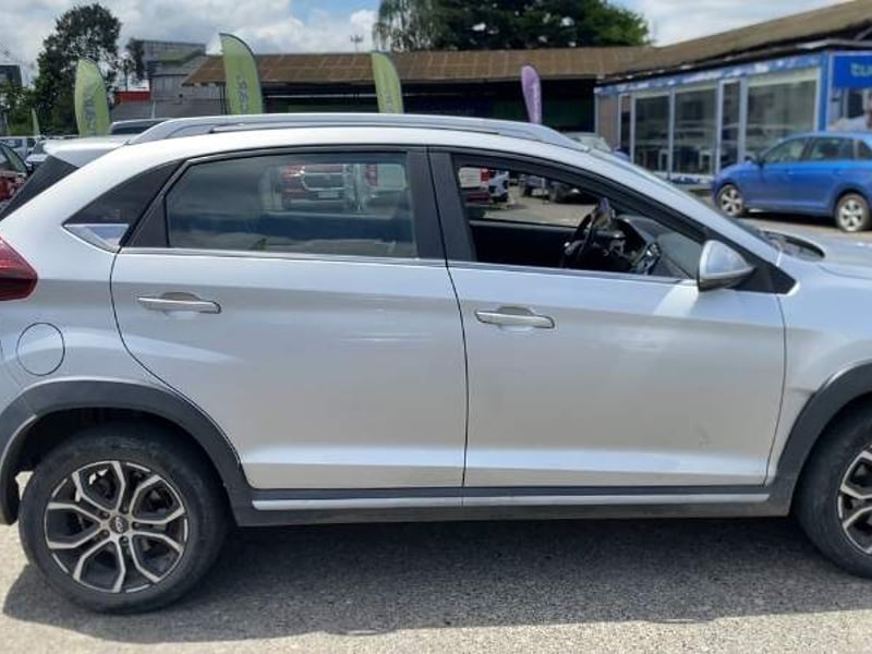 Chery Tiggo 2 Pro 1.5 Gls 4x2 Cvt At 5p 2023 - Imagen 3 de 5