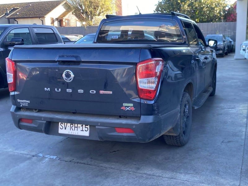 SsangYong Musso 2.2 Grand Limited Plus Td Diesel 4wd At6 4p 2023 - Imagen 4 de 5