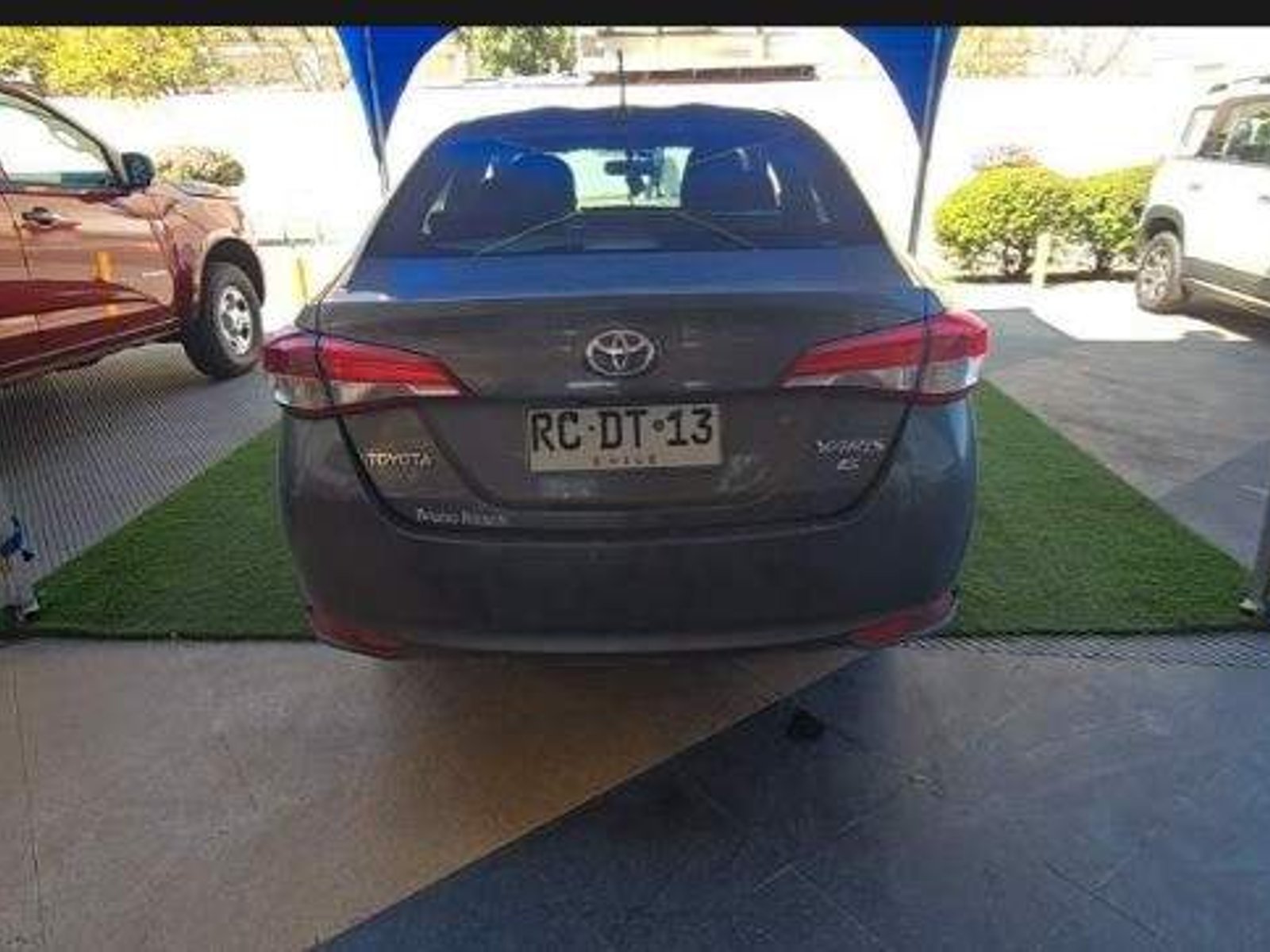 Toyota Yaris 1.5 Gli 4x2 Sdn Mt 4p 2021 - Foto 5 de 5