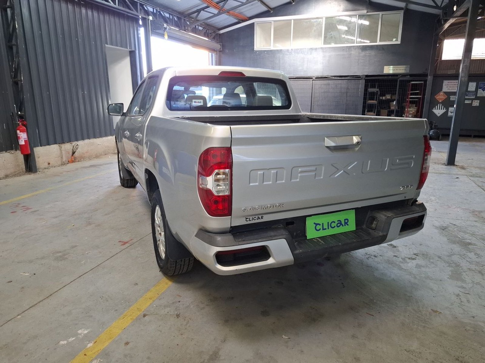 Maxus T60 2.8 Gl Diesel Dob. Cab 4x2 6mt 4p 2023 - Foto 5 de 8