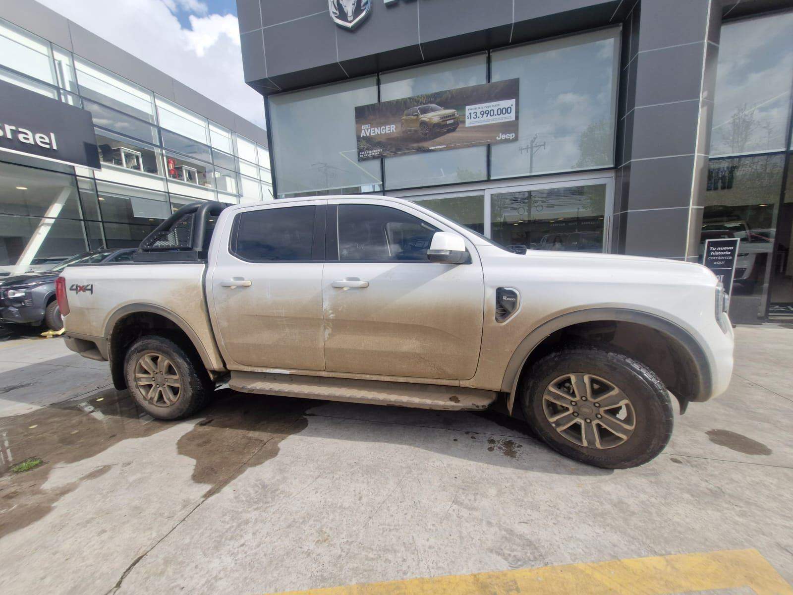 Ford Ranger 2.0 Xlt Diesel 4x4 Dob. Cab. Mt 4p 2025 - Foto 3 de 5