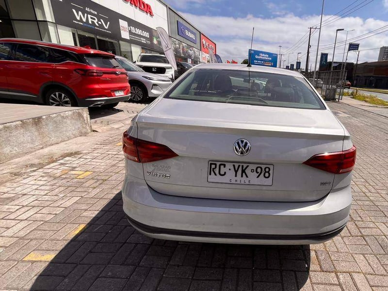 Volkswagen Virtus 1.6 Msi Trendline 4x2 Esc Mt 4p 2021 - Imagen 5 de 5