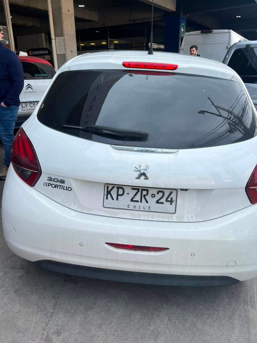 Peugeot 208 1.6 Allure Pack Bluehdi Diesel 4x2 100hp Mt 5p 2018 - Imagen 4 de 4