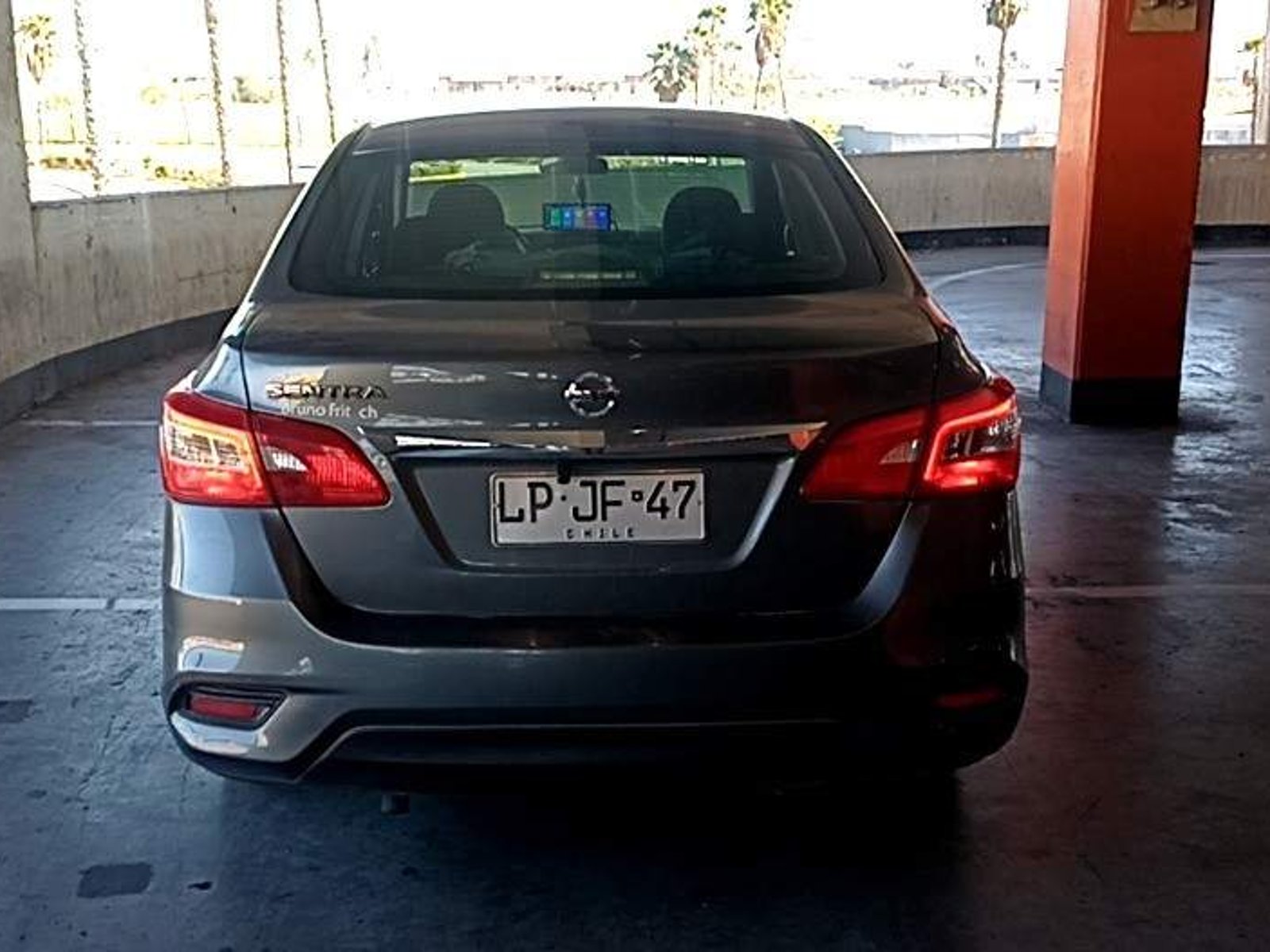 Nissan Sentra 1.8 Sense 4x2 Mt 4p 2019 - Foto 5 de 5