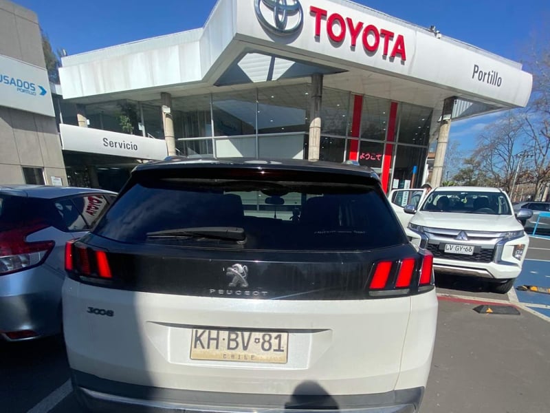Peugeot 3008 1.6 Allure Blue-hdi Diesel 4x2 120hp Eat6 5p 2018 - Imagen 5 de 5