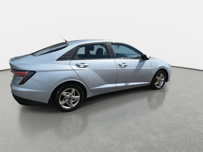 Hyundai Accent 1.5 Plus 4x2 Mt 4p 2024 - Imagen 7 de 8