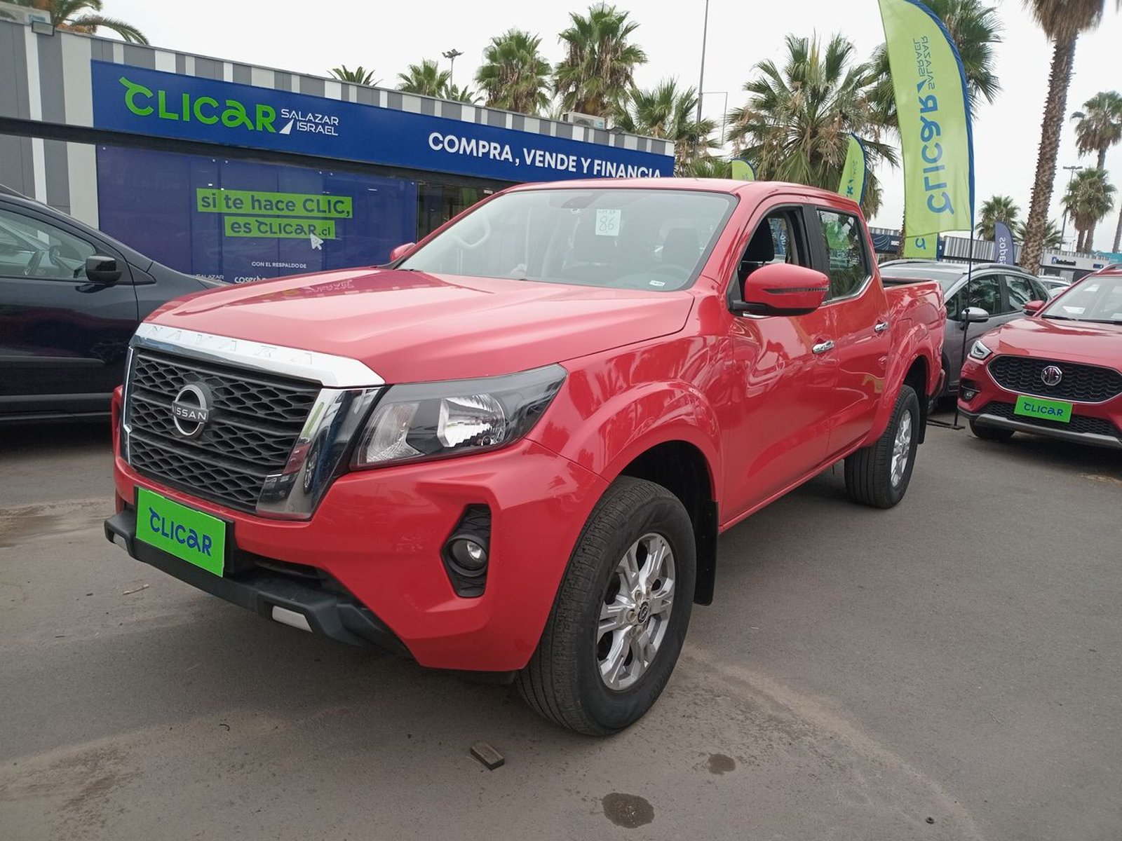 Nissan Navara 2.3d Xe Diesel 4x2 Dob.cab. Mt 4p 2024 - Foto 3 de 8