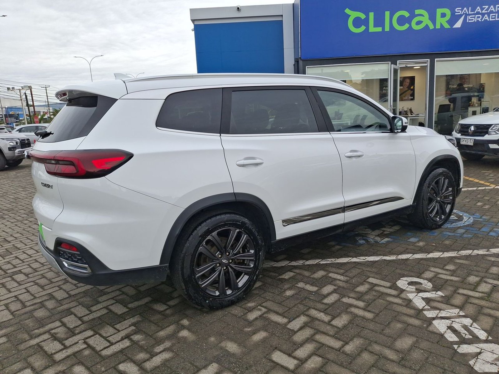Chery Tiggo 8 1.5t Gl 4x2 Mt6 5p 2021 - Imagen 7 de 8