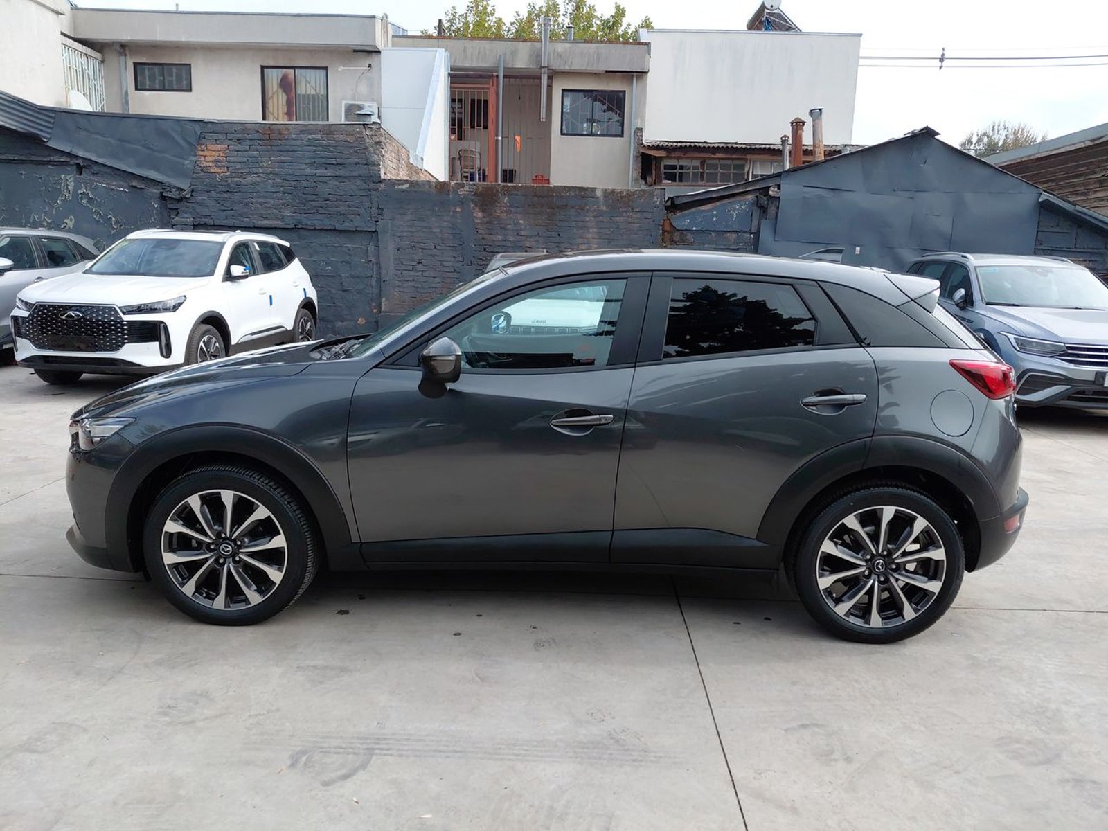 Mazda Cx-3 2.0 R 4x2 6mt 5p 2023 - Foto 4 de 8