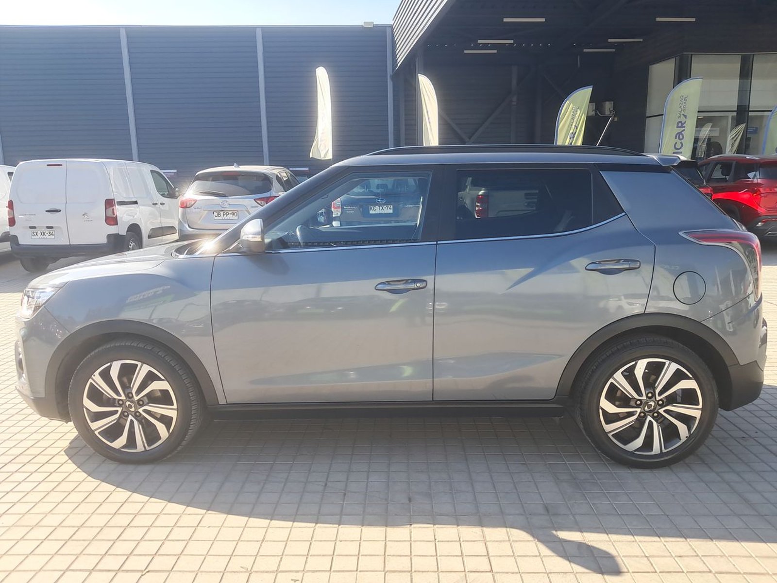 Ssangyong Tivoli 1.6 Limited Tx1111 4x2 At 5p 2021 - Foto 4 de 8