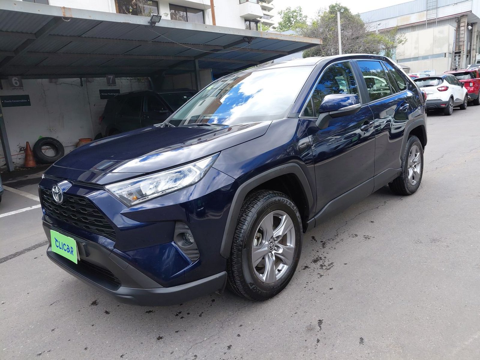 Toyota Rav 4 2.0 Le 4x2 Mt 5p 2024 - Foto 3 de 8