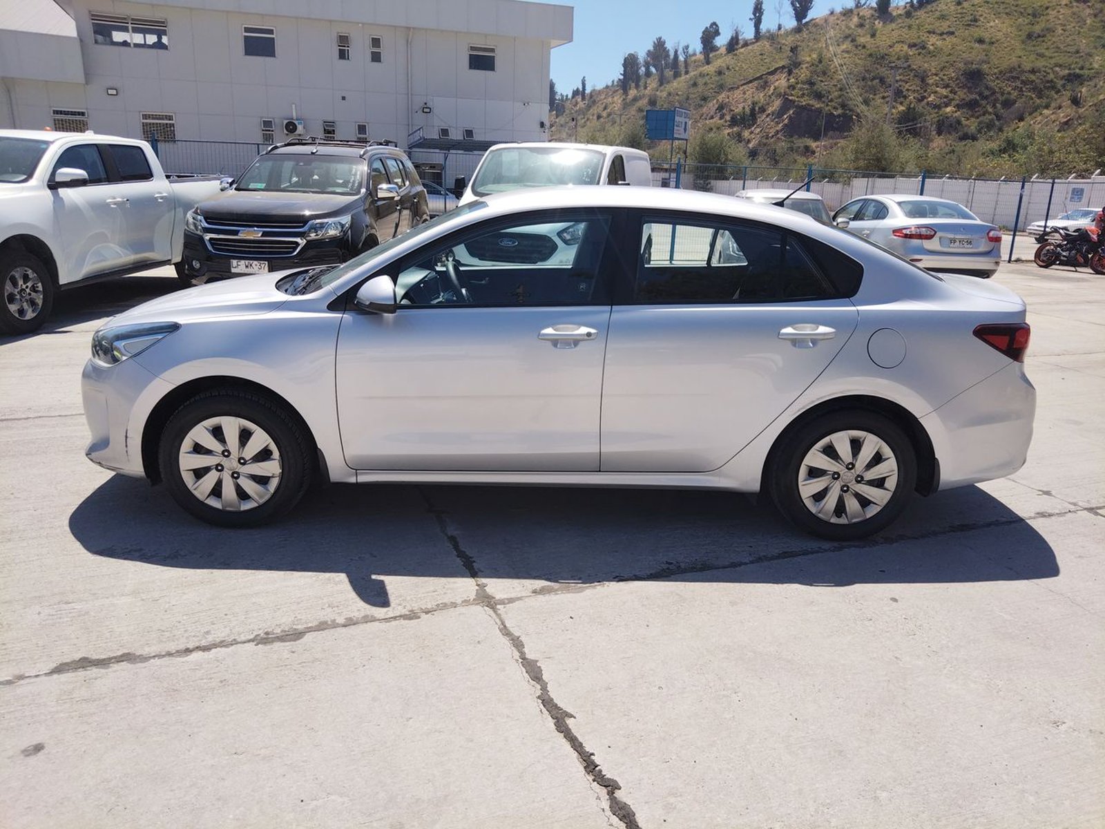 Kia Rio4 1.4 Lx 4x2 Dab 6mt 4p 2019 - Imagen 4 de 8