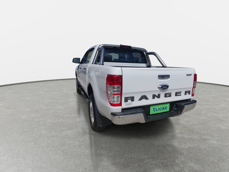 Ford Ranger 3.2 Xlt 4x2 Diesel Dob. Cab. Mt 4p 2022 - Imagen 5 de 8
