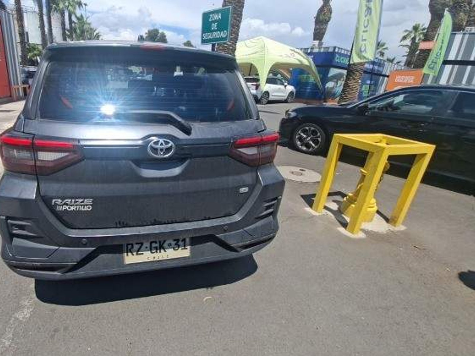 Toyota Raize 1.2 E 4x2 Mt 5p 2022 - Foto 5 de 5