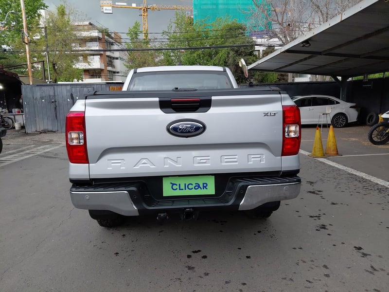 Ford Ranger 2.0 Xlt Diesel 4x4 Dob. Cab. At 4p 2025 - Imagen 6 de 8