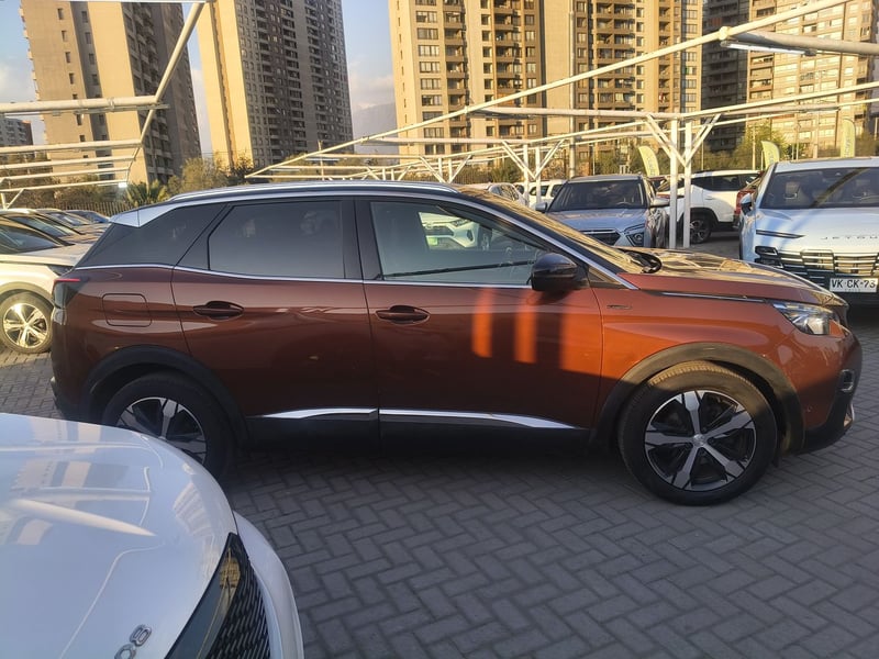 Peugeot 3008 1.5 Gt Line Bluehdi Diesel 4x2 130hp Eat8 5p 2019 - Imagen 8 de 8