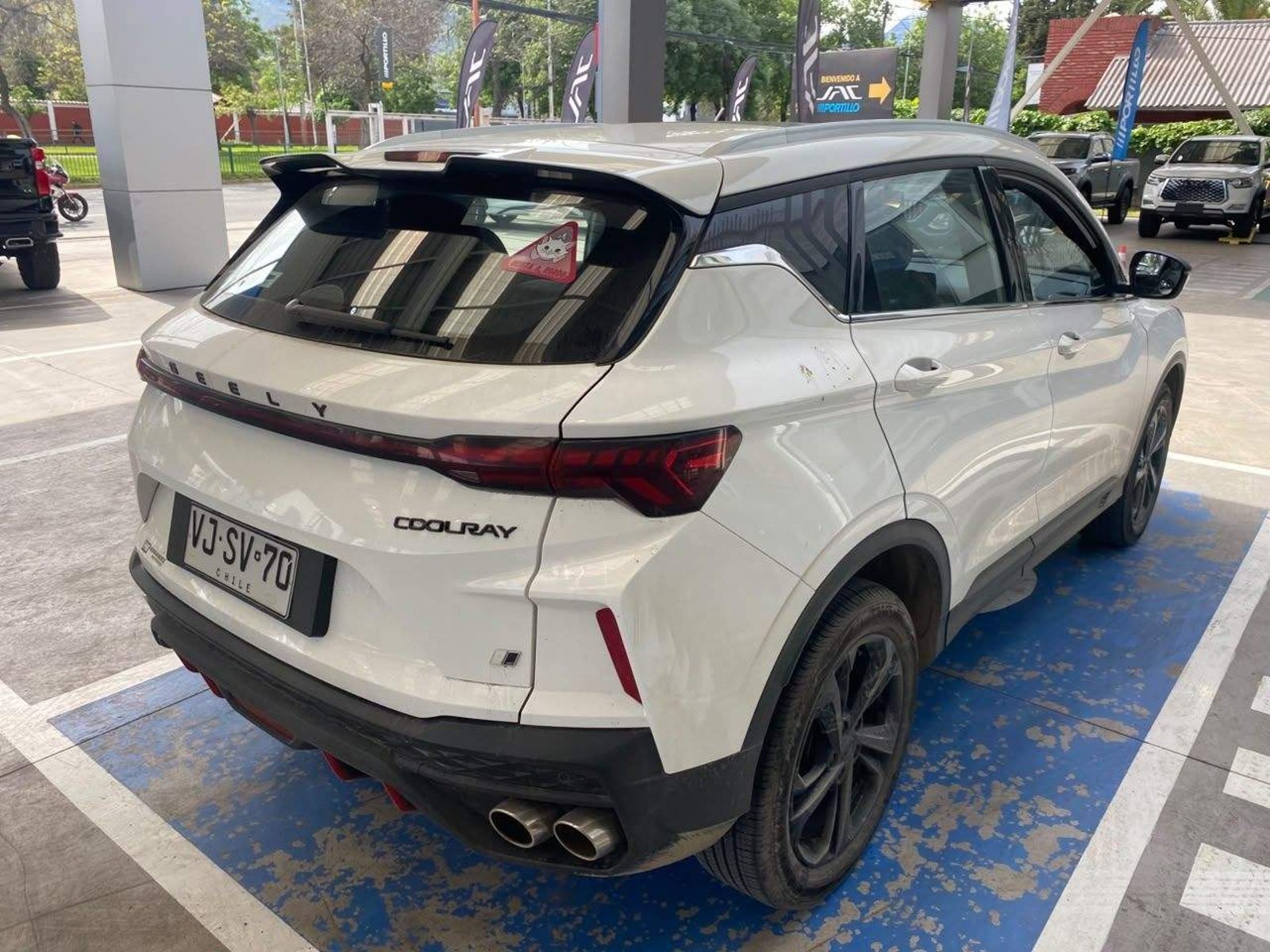Geely Coolray 1.5 Gk Exclusive 4x2 At 5p 2026 - Foto 4 de 5